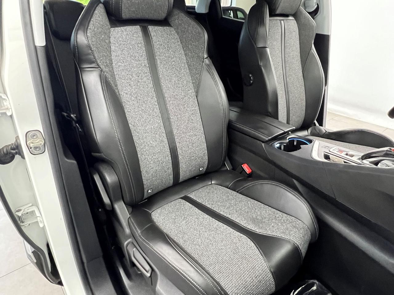 PEUGEOT 3008 II 2016 3008 1.5 bluehdi Allure s&s 130cv eat8