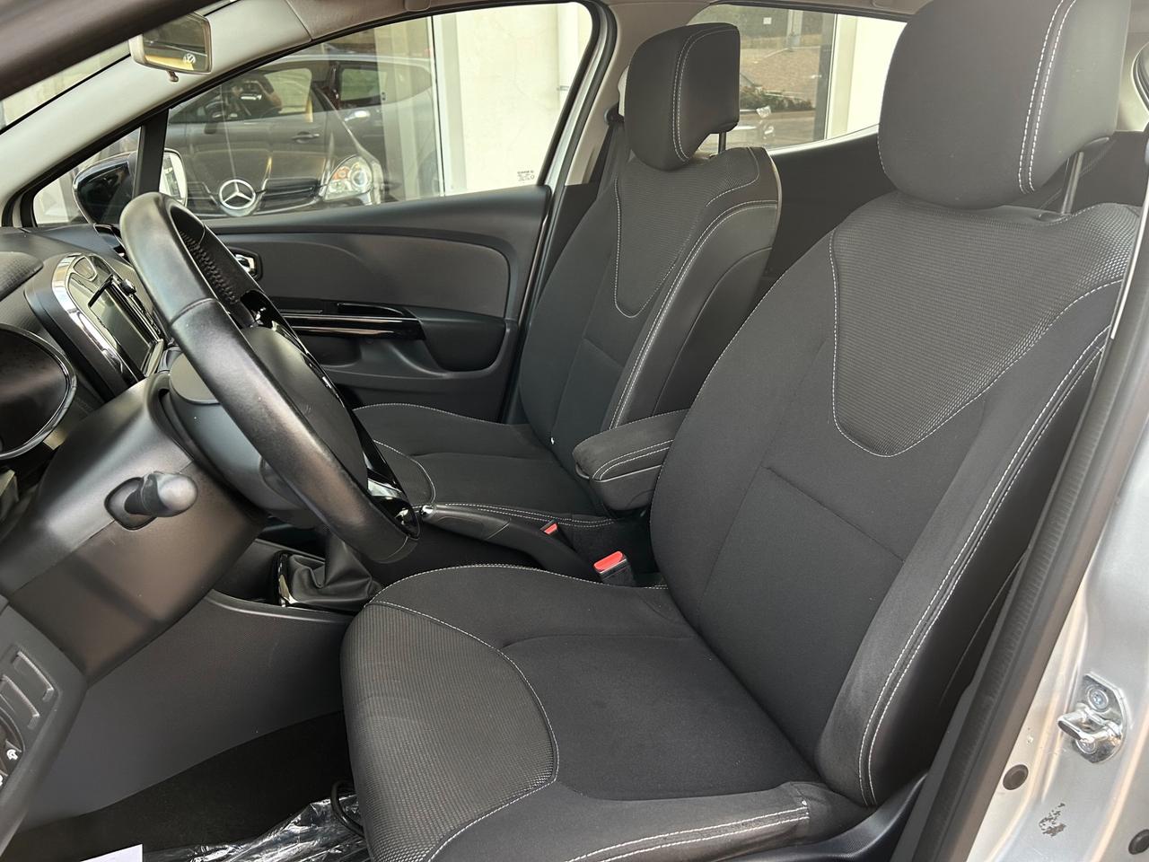 Renault Clio 1.5 dCi 8V 75CV 5 porte Costume National