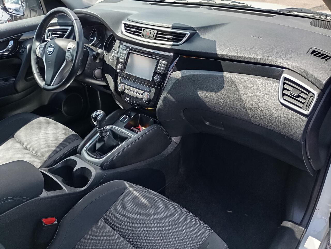 Nissan Qashqai 1.2 DIG-T N-Connecta
