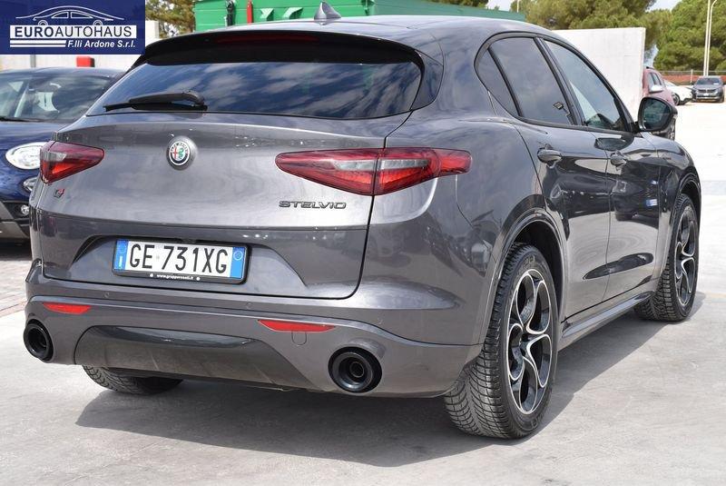 Alfa Romeo Stelvio 2.2 Turbo Diesel 210CV Veloce AT8 Q4
