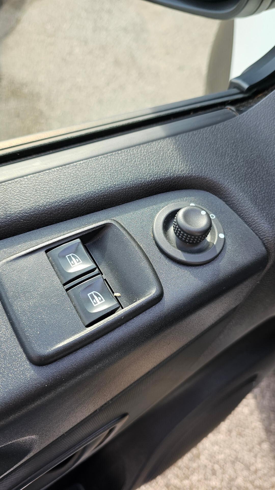 Renault Trafic T29 2.0 dCi 120CV PC-TN KOMFORT L1 H1 IVA MARGINE