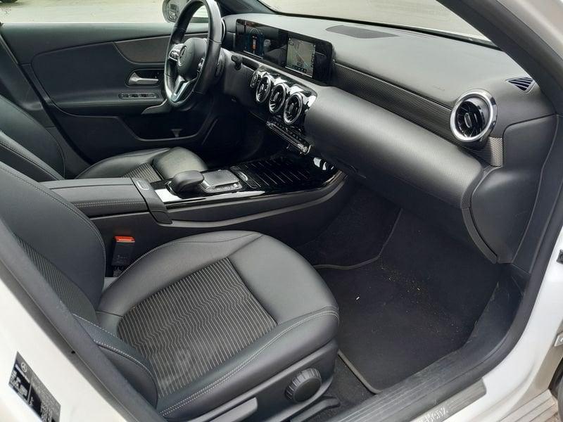 Mercedes-Benz Classe A A 180 d Automatic IVA ESPOSTA PREZZO PROMO CON FINANZIAMENTO