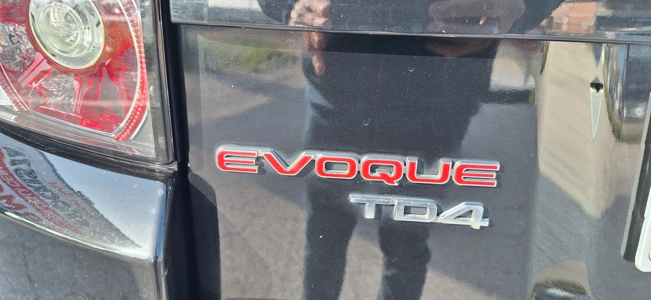 Land Rover Range Evoque 2.2 TD4 5p. Prestige