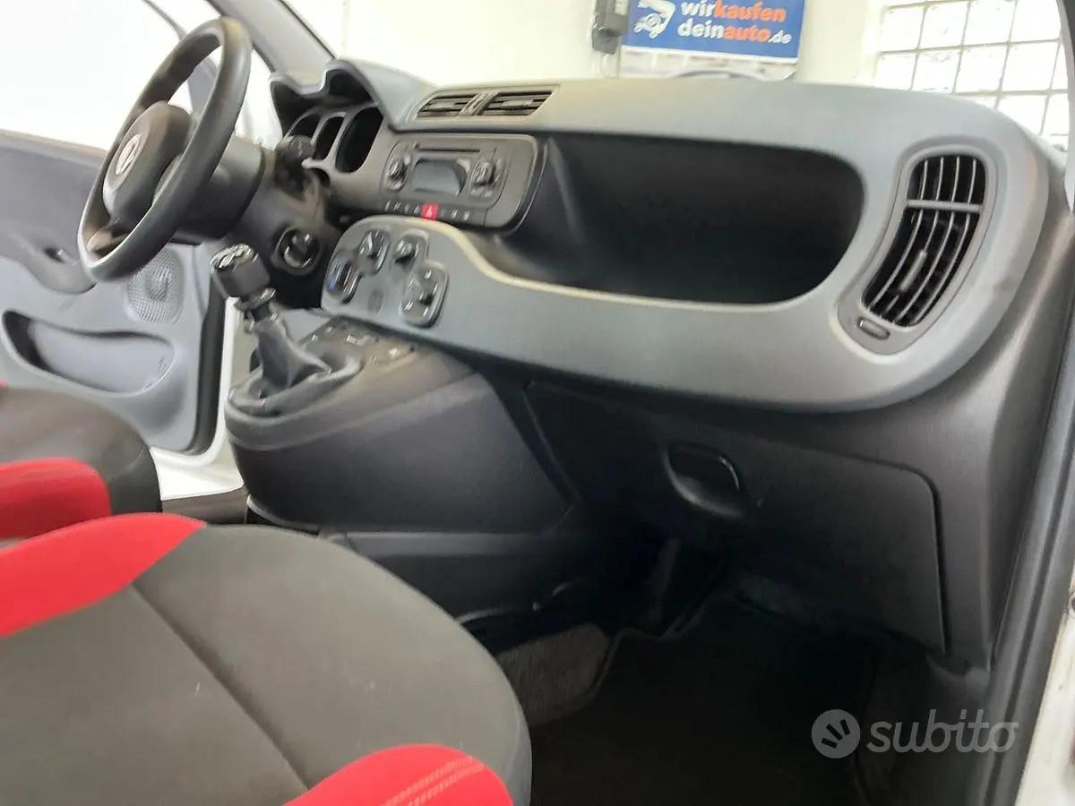 Fiat Panda 1.2 Easy 69cv
