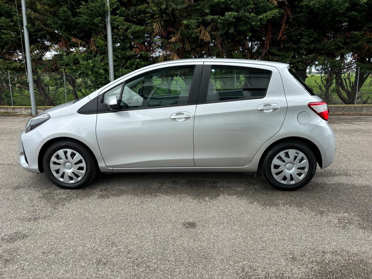 Toyota Yaris 1.0 72 CV 5 porte Cool GPL - 2019