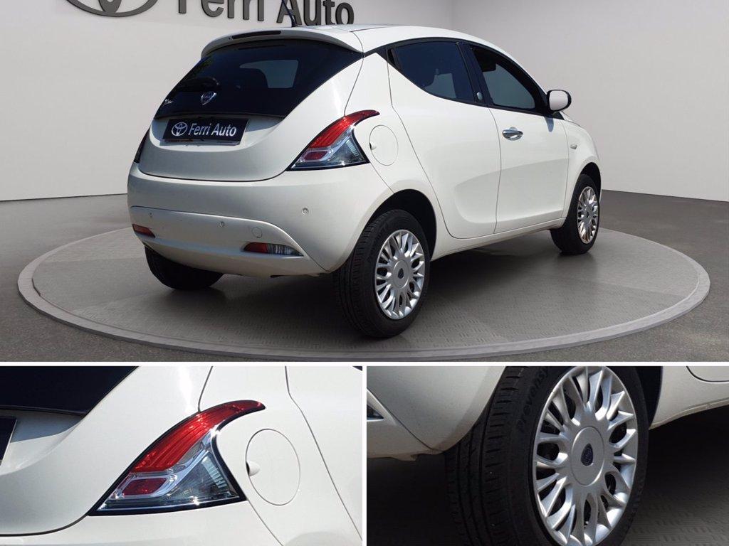 LANCIA Ypsilon 0.9 t.air silver ecochic metano 80cv del 2016
