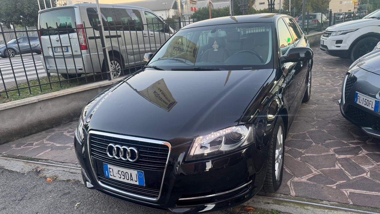 Audi A3 SPB 1.6 TDI 105 CV S tronic Ambition