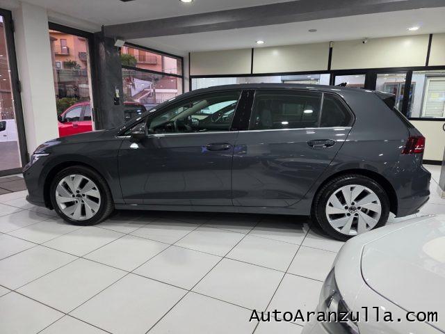 VOLKSWAGEN Golf NEW 8.5 2.0 TDI 150CV DSG Style Virtual Pro