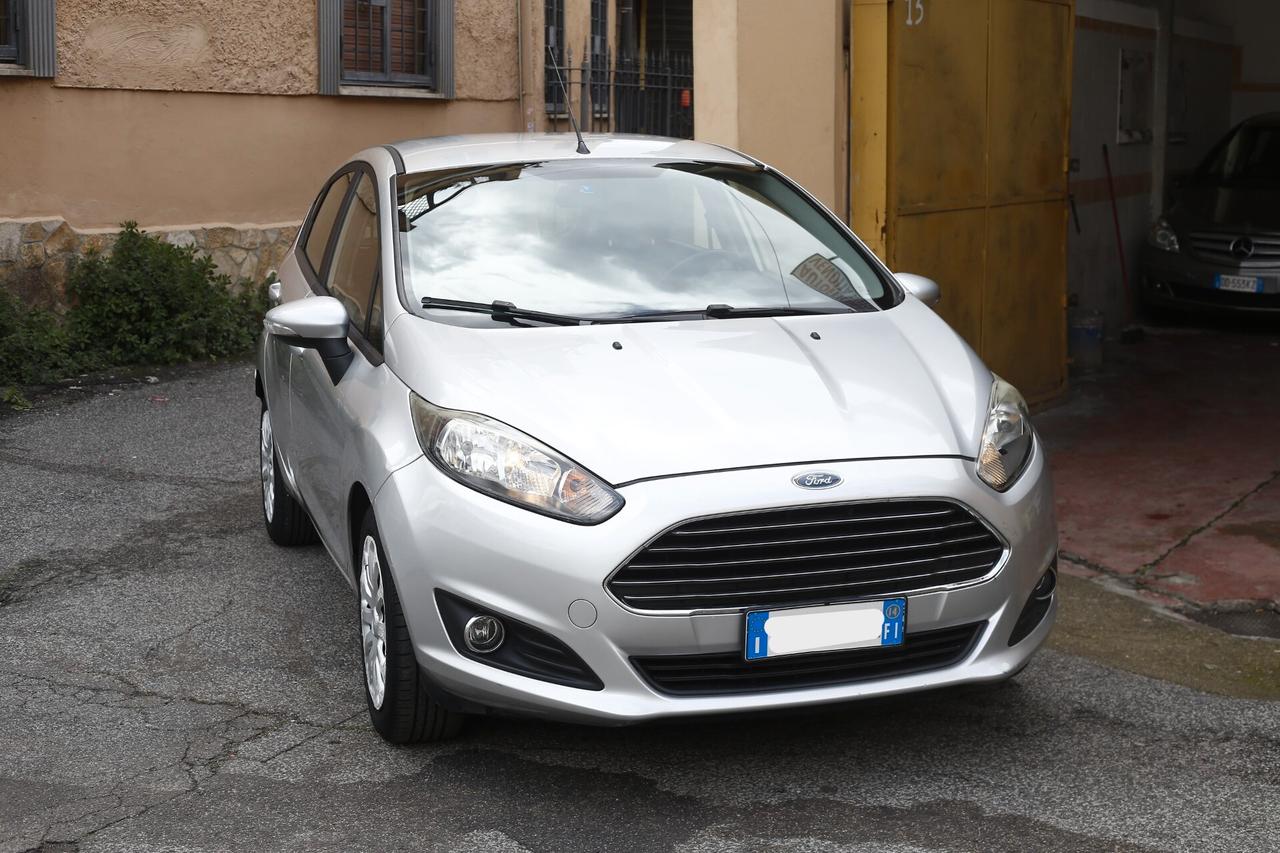 Ford Fiesta 1.5 TDCi 75CV 5 porte