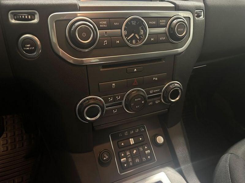 Land Rover Discovery 4 3.0 TDV6 211CV SE 7 POSTI