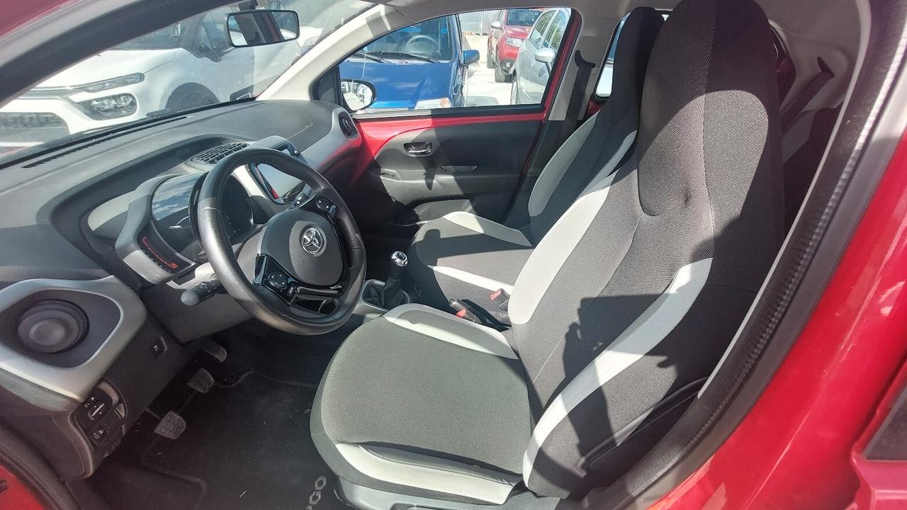 Toyota Aygo 1.0 VVT-i 69 CV 5 porte 2017