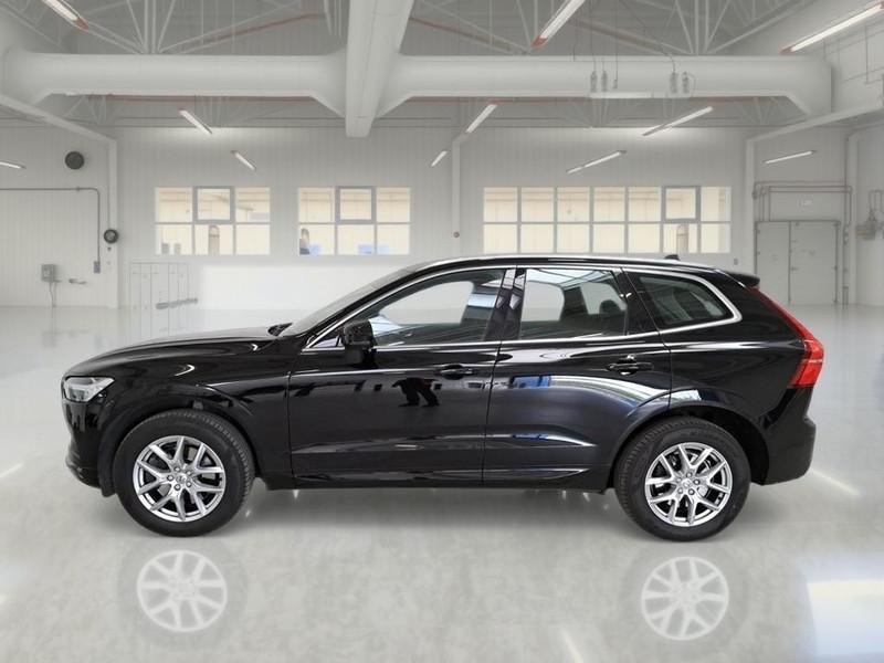 VOLVO XC60 B4 D AWD automatico Momentum Pro