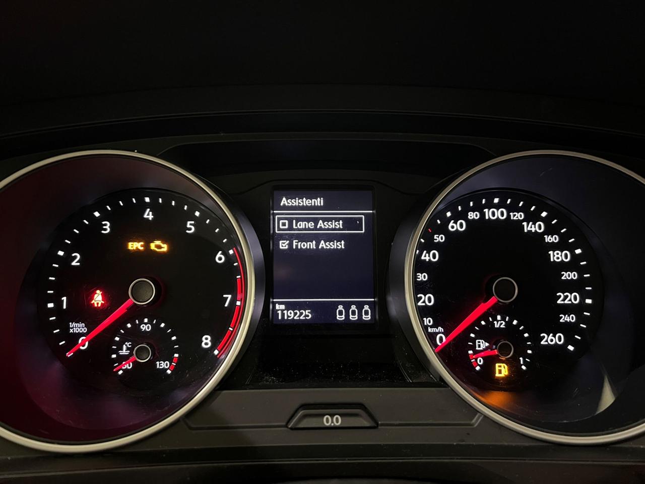 VOLKSWAGEN Tiguan II 2016 1.4 tsi Business 125cv - CONDIZIONI OTTIME!