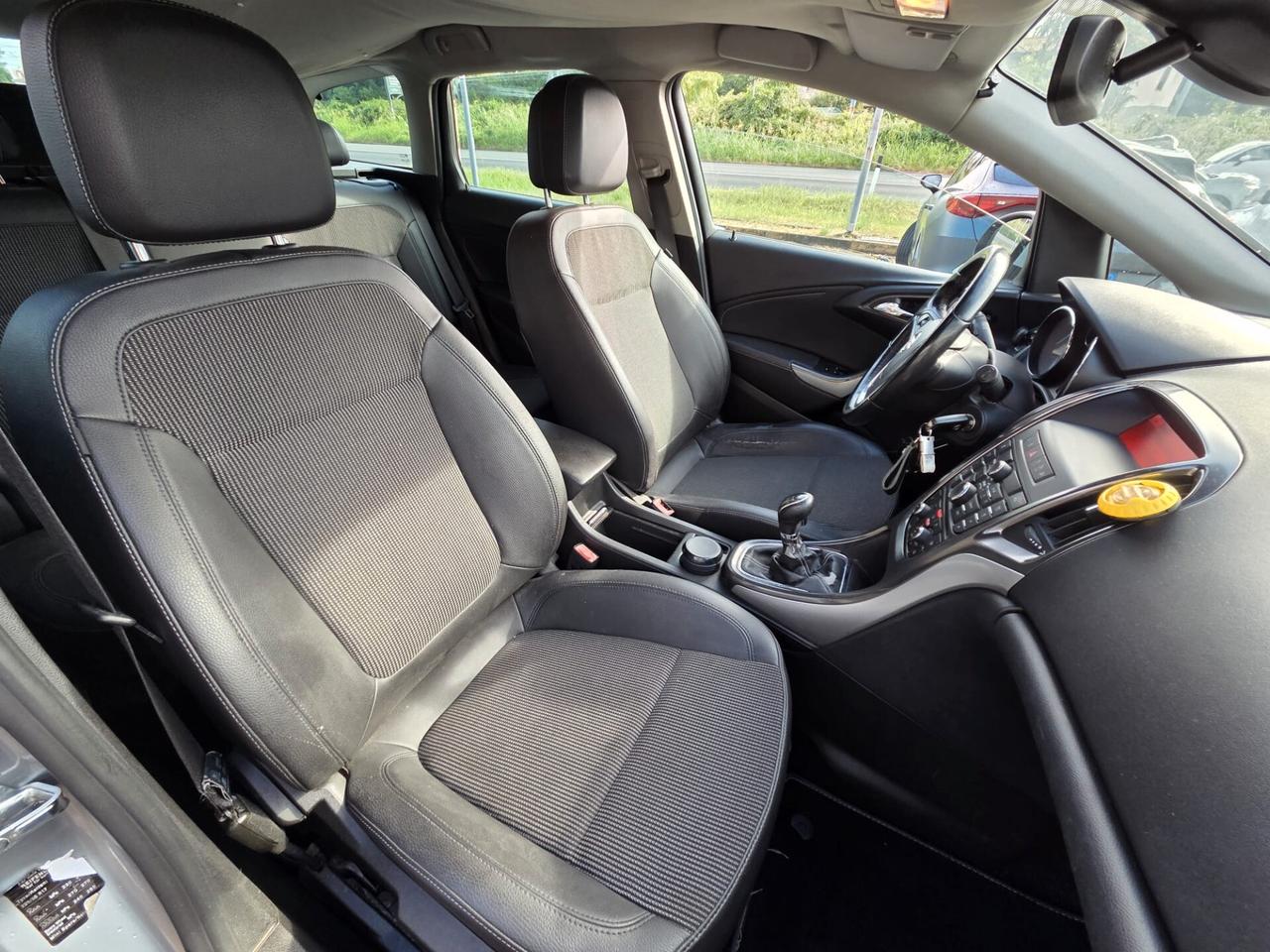 Opel Astra 1.7 CDTI 110CV Sports Tourer Cosmo