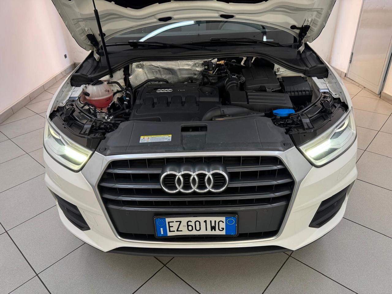 Audi Q3 2.0 TDI 120 CV Business 2015
