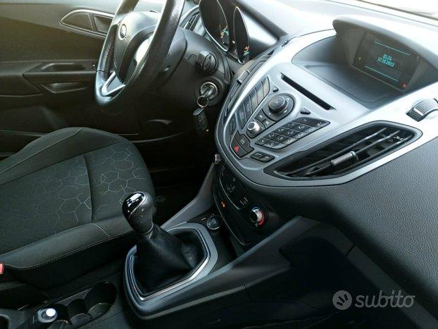 FORD B MAX BENZINA 1.0