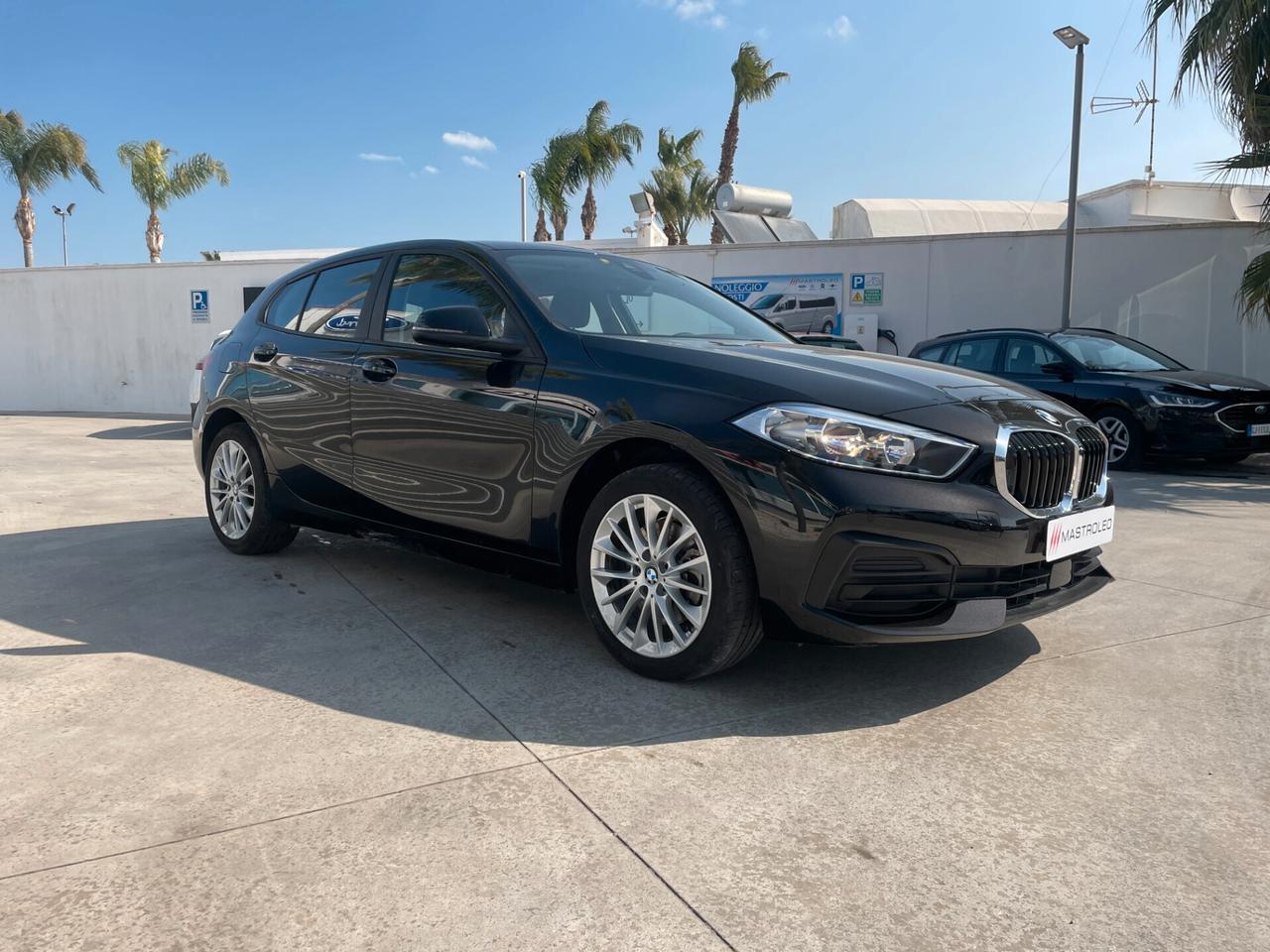 Bmw 116 116d 5p. Business Advantage Automatico