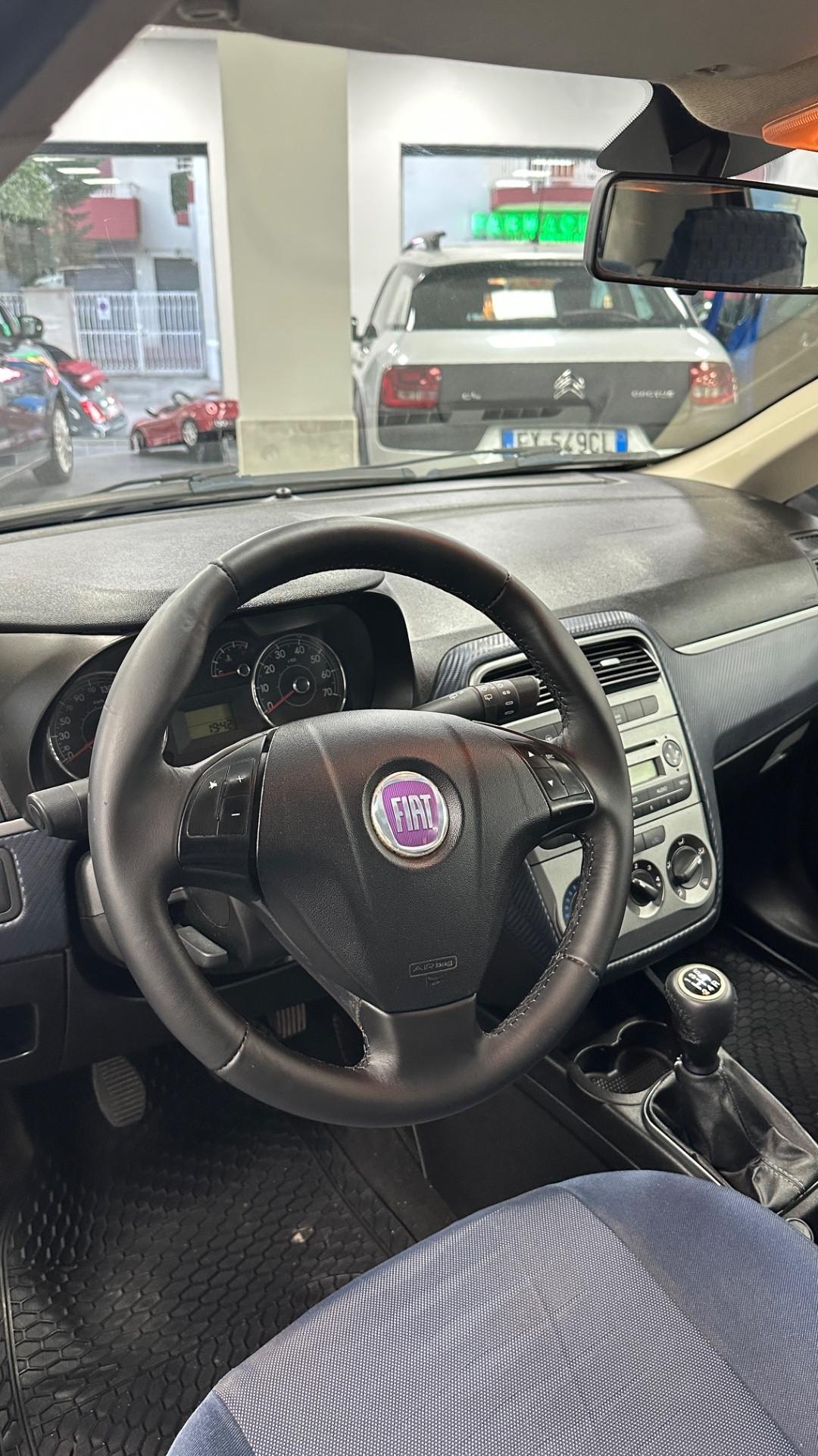 Fiat Grande Punto 1.3 MJT 75 CV 5 porte Dynamic