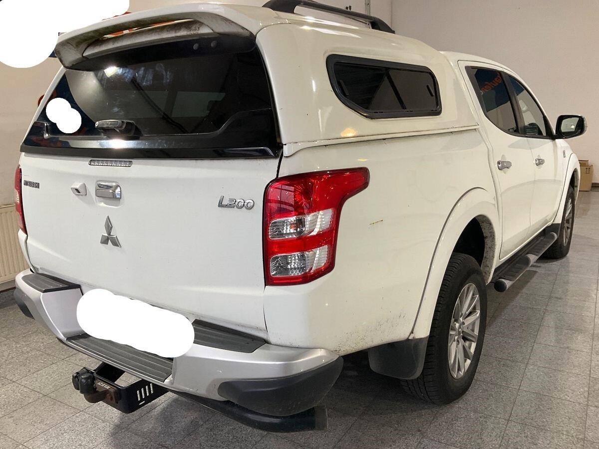 Mitsubishi L200 2.4 DI-D/181CV Double Cab Intense Hp Mivec