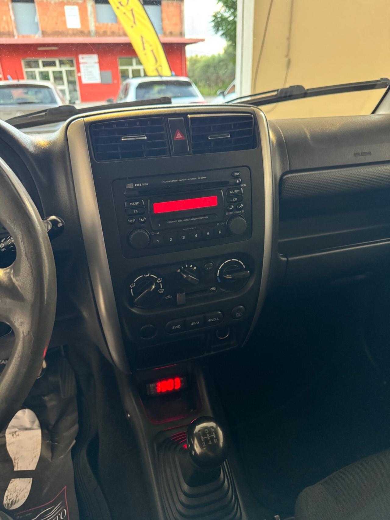 Suzuki Jimny 1.5 DDiS cat 4WD JLX Più