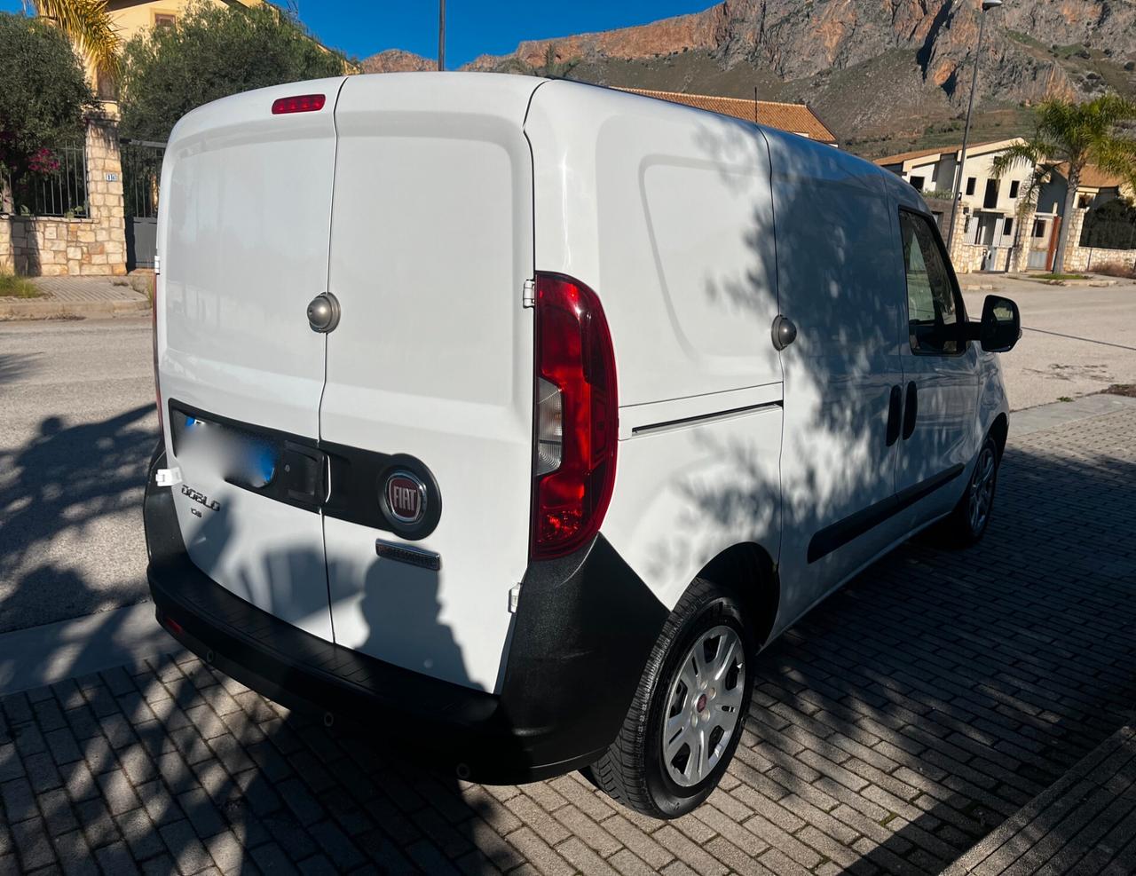 Fiat Doblo Doblò 1.6 MJT 105CV 3 POSTI Cargo Lamierato SX 3 Posti