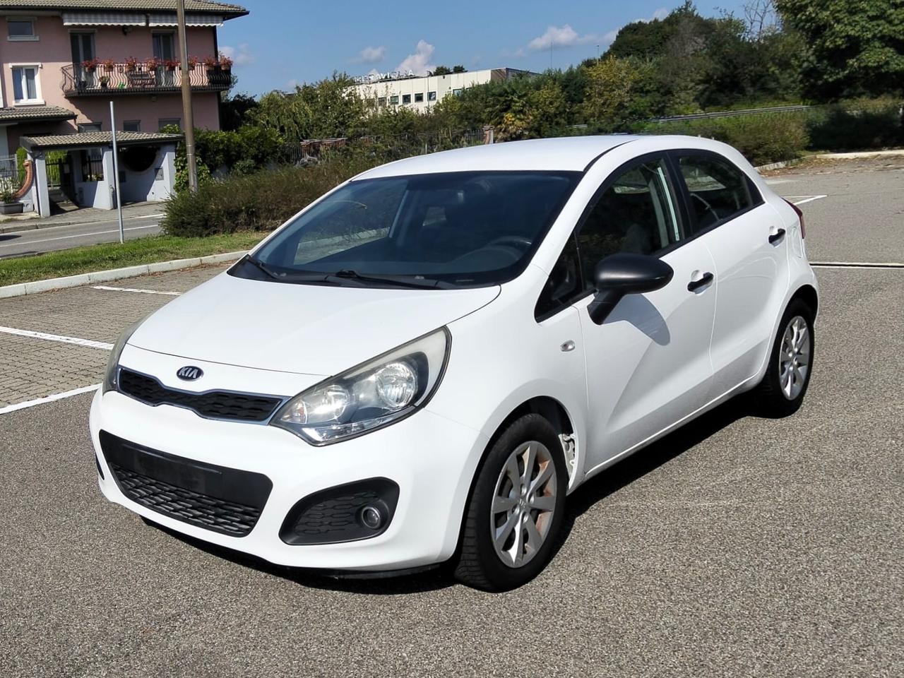 Kia Rio 1.1 CRDi WGT 5P*Cerchi*Start&Stop*Aux