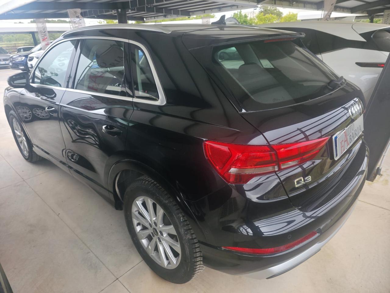 Audi Q3 35 TDI Business Advanced