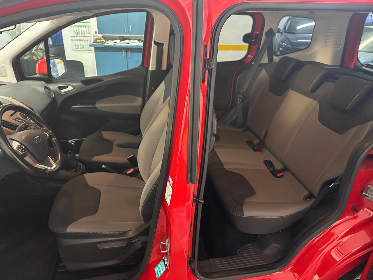 Ford Tourneo Courier Tourneo Courier 1.5 TDCI 95 CV Plus