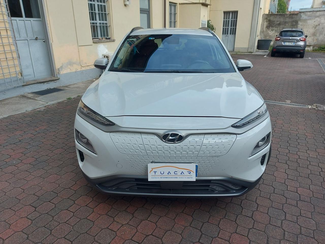 Hyundai Kona EV 39.2 kWh
