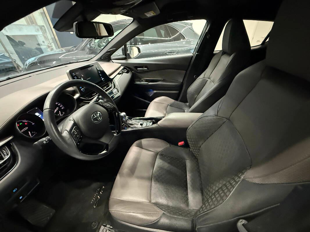 Toyota C-HR Toyota C-HR 1.8 Hybrid Lounge FINANZIABILE