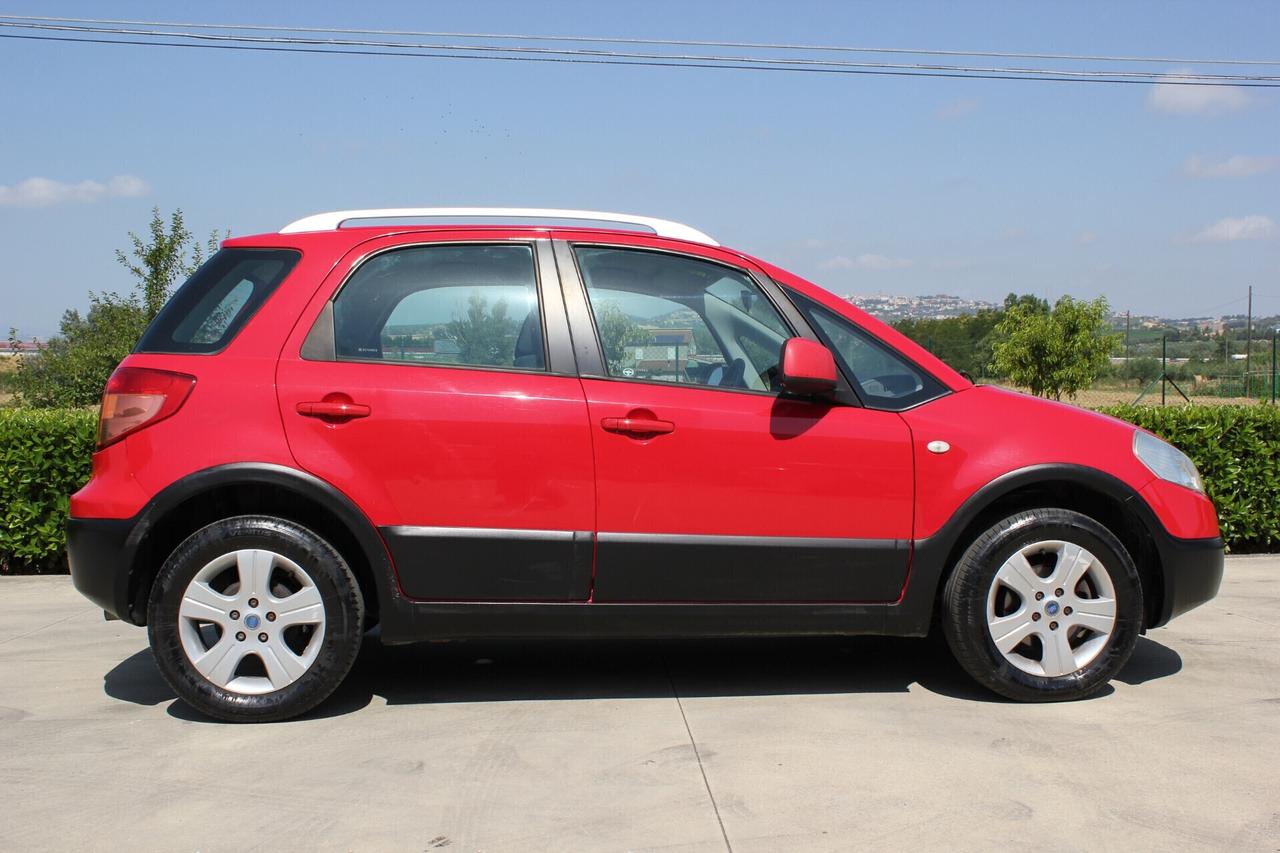 FIAT Sedici Diesel 1.9 M-Jet 120cv 4x4 .