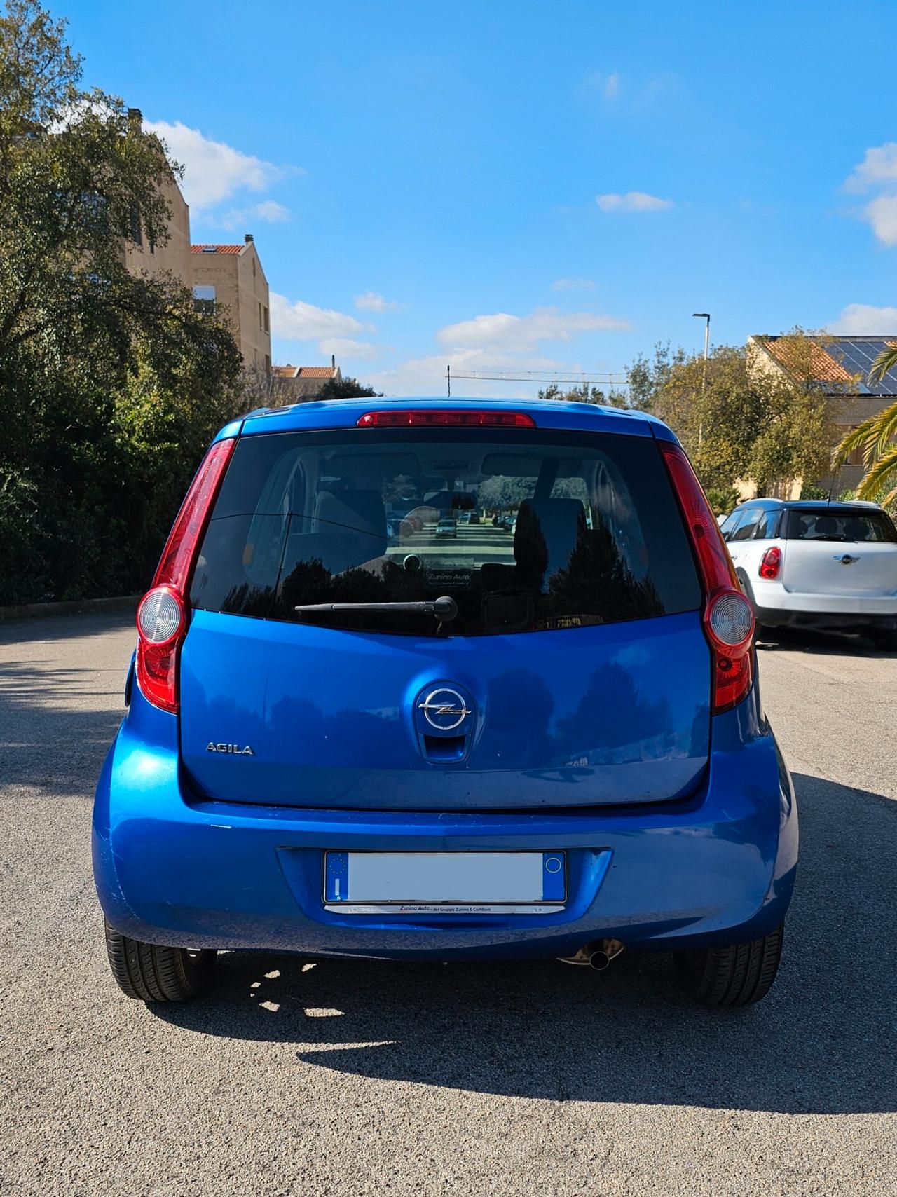 Opel Agila 1.2 16V 94 CV - Neopatentati