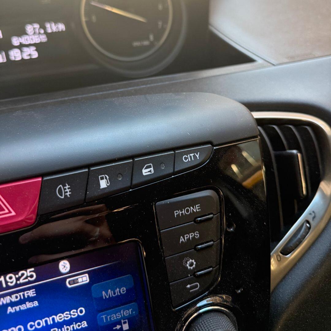 Lancia Ypsilon 1.2 GPL 2019
