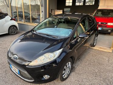 Ford Fiesta 1.4 TDCi Titanium - 5 porte