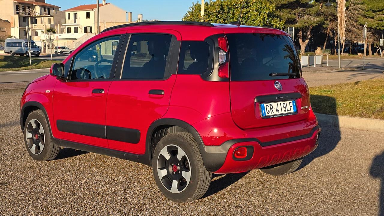 Fiat Panda Cross 1.0 FireFly S&S Hybrid