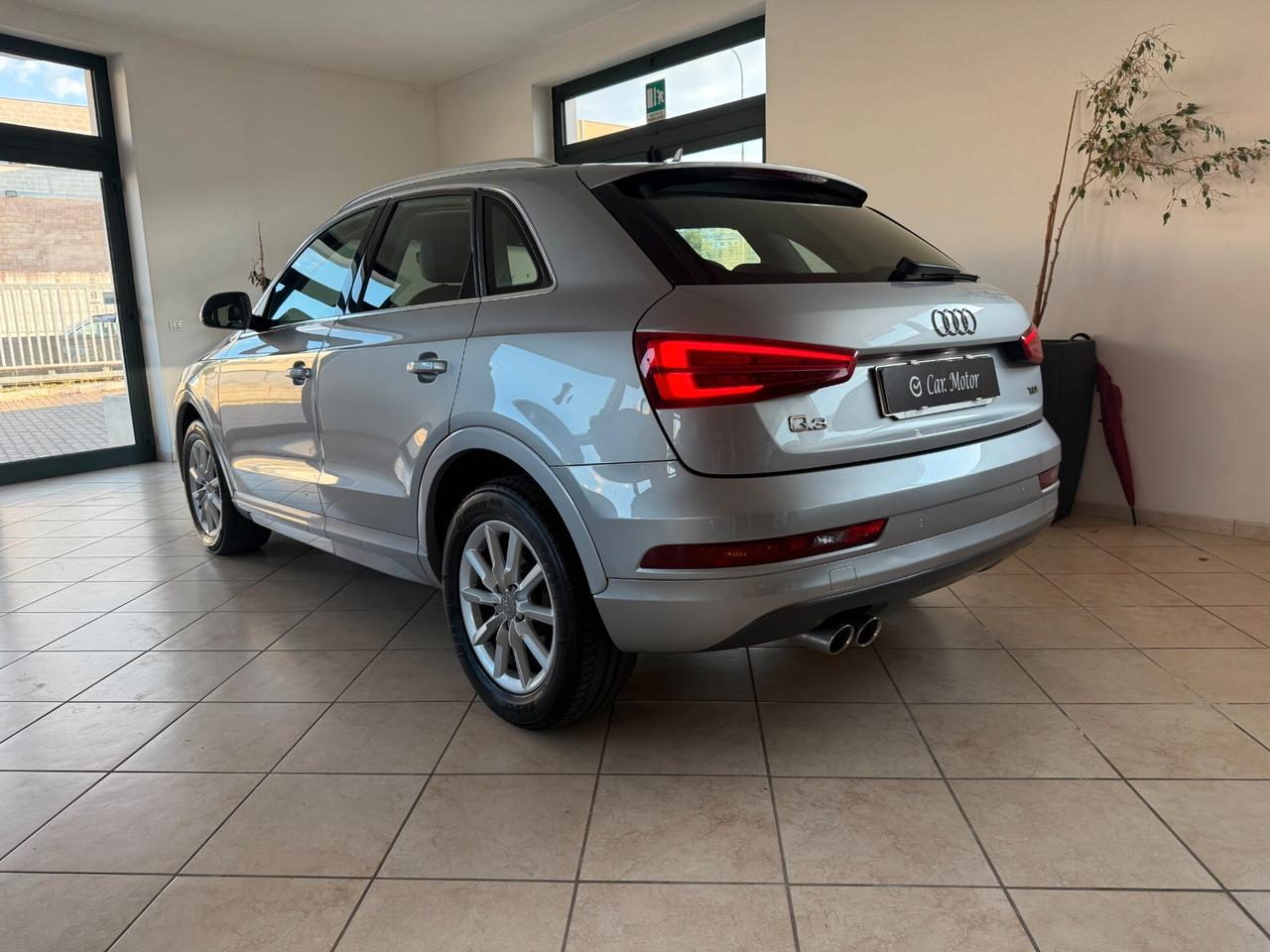 Audi Q3 2.0 TDI 150 CV Business F1 Pelle FullLed Navi Ambient
