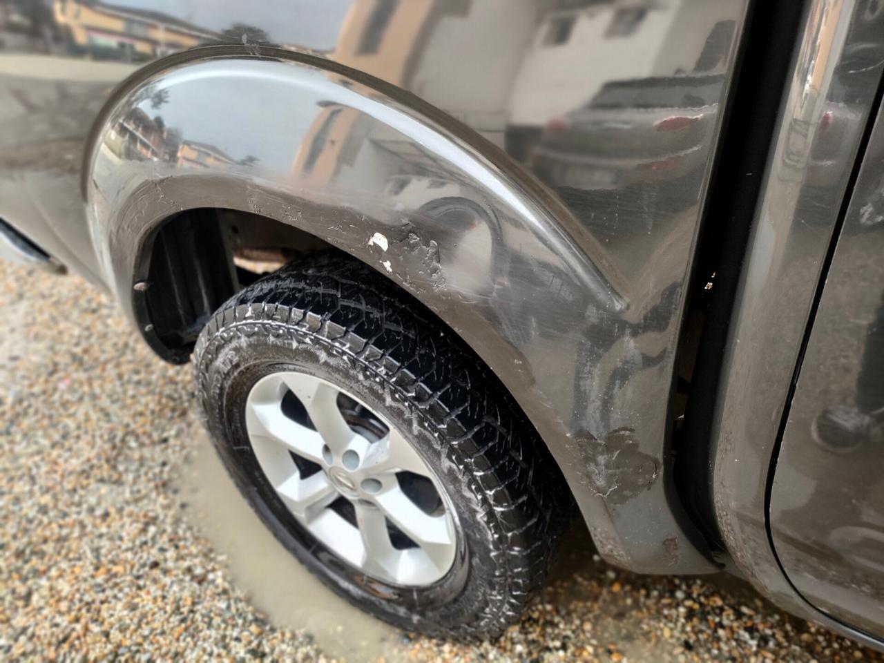 Nissan Navara 2.5 dCi PREZZO INTRATTABILE