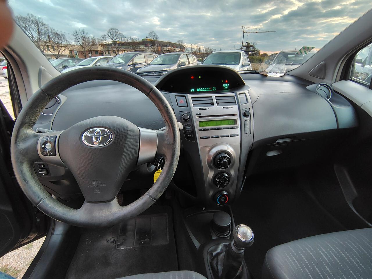 Toyota Yaris 1.3 3 porte Sol