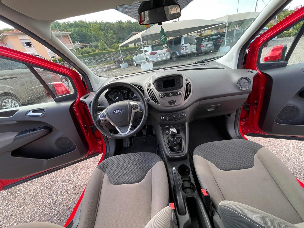 Ford Transit Courier 1.0 EcoBoost 100CV Van Trend 33.000 Km !!