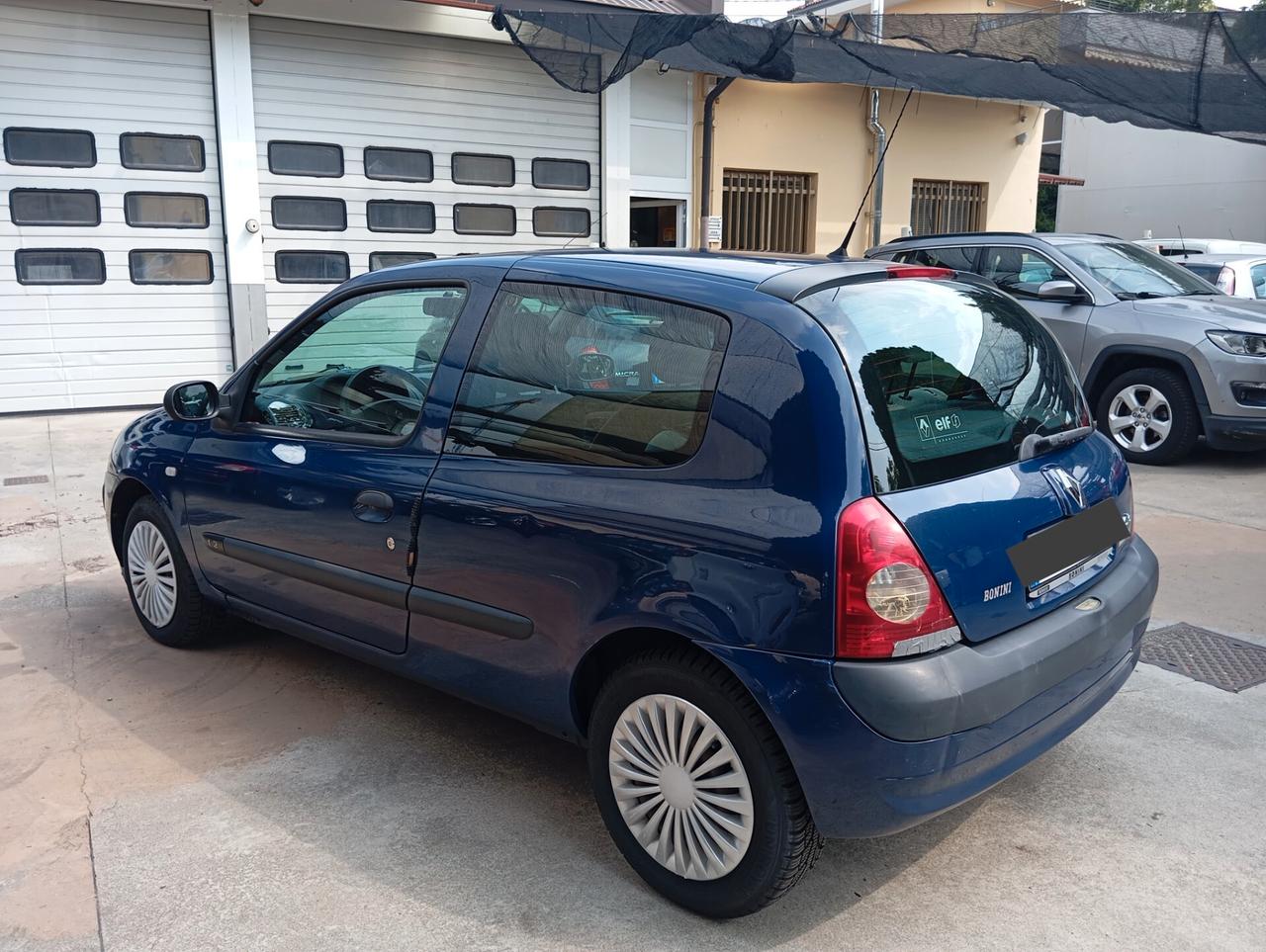 Renault Clio 1.2 16V cat 3 porte PERMUTE