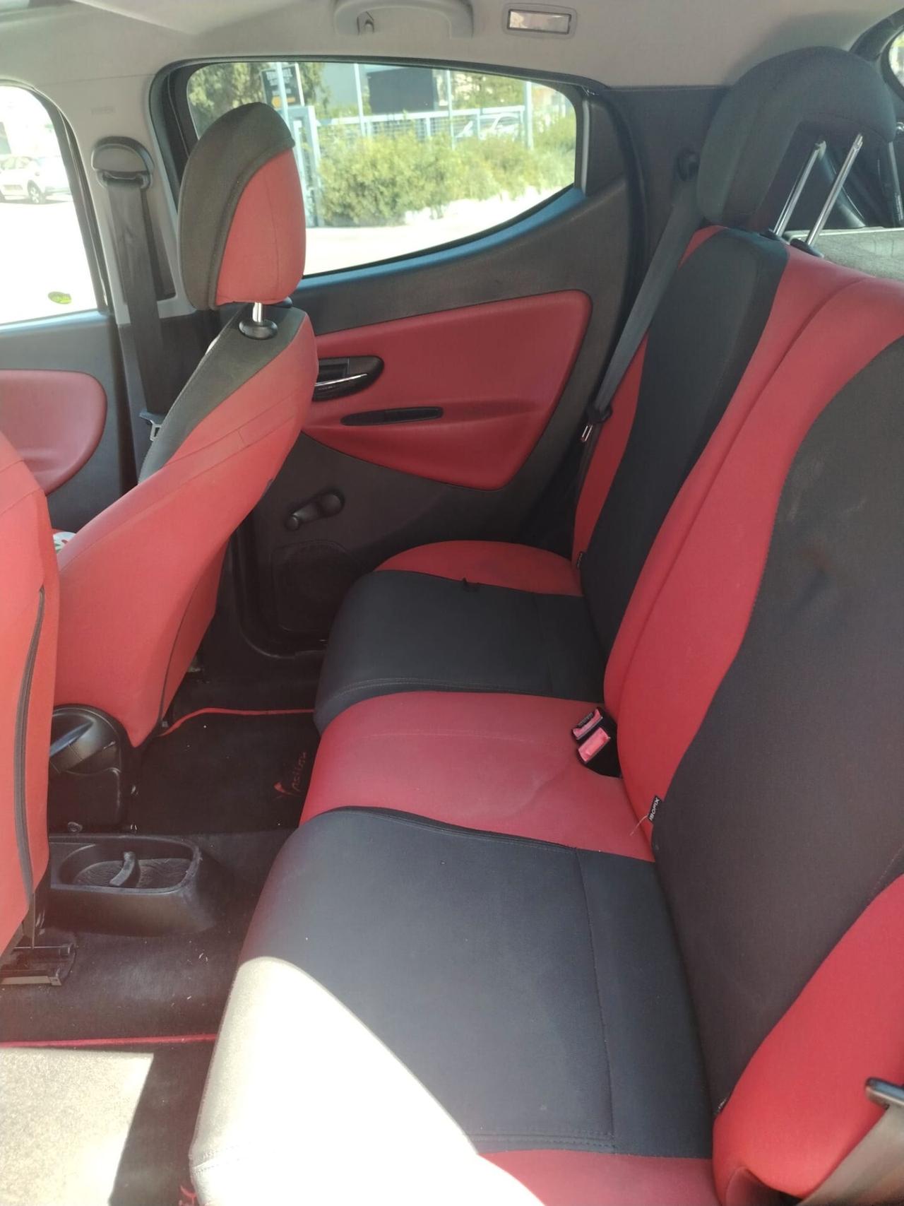 Lancia Ypsilon 1.3 MJT 16V 95 CV 5 porte S&S Elefantino
