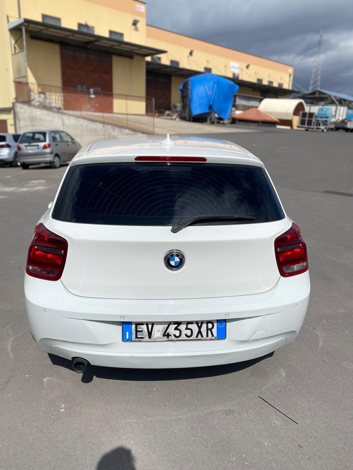 Bmw 118 118d 5p. Sport