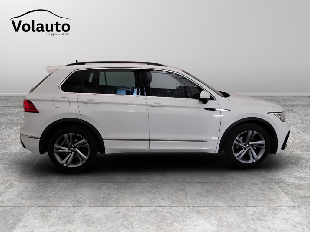 VOLKSWAGEN Tiguan II 2021 - Tiguan 1.5 tsi R-Line 150cv dsg