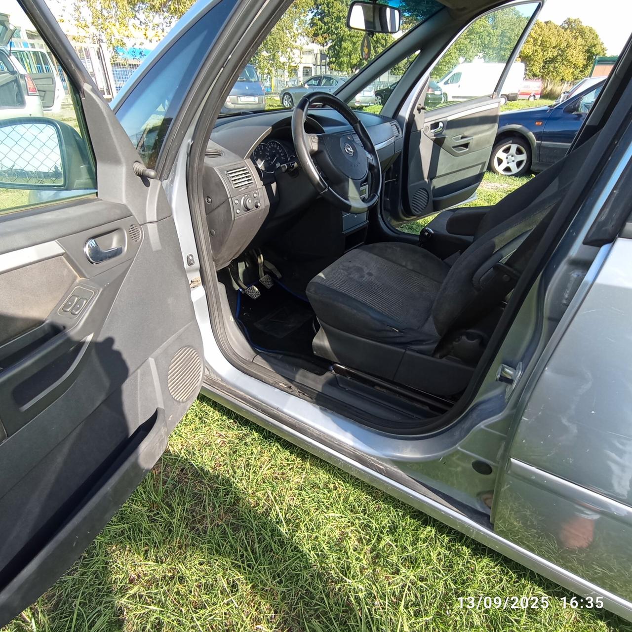 Opel Meriva 1.7 CDTI 101CV Cosmo