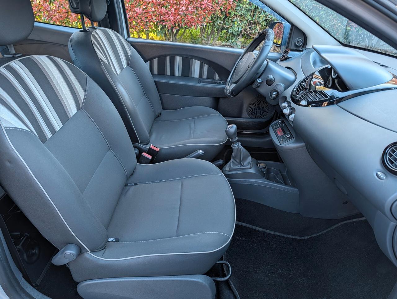 Renault Twingo 1.2 16V Night&Day