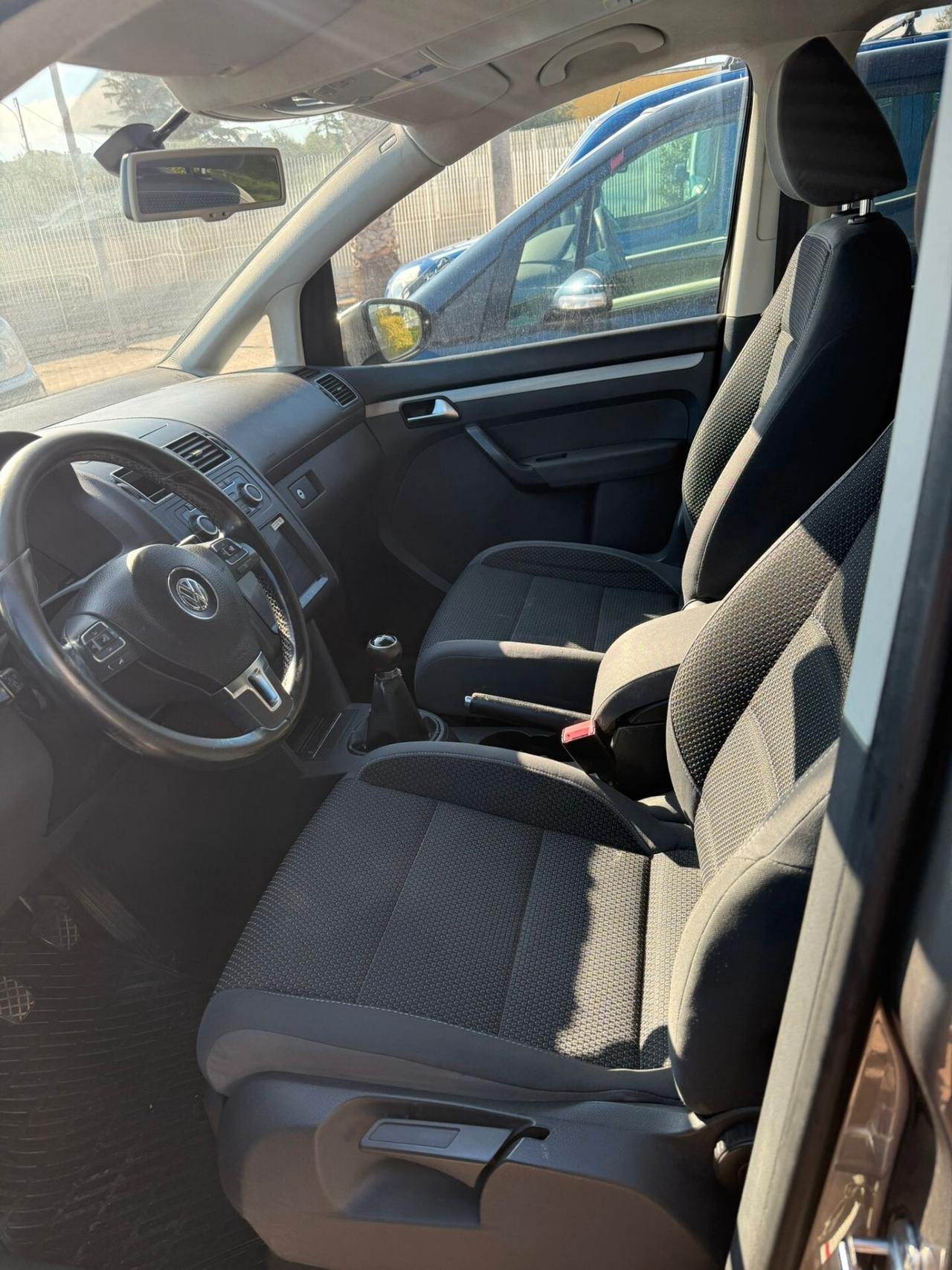 Volkswagen Touran 1.6 TDI DPF Comfortline BMT