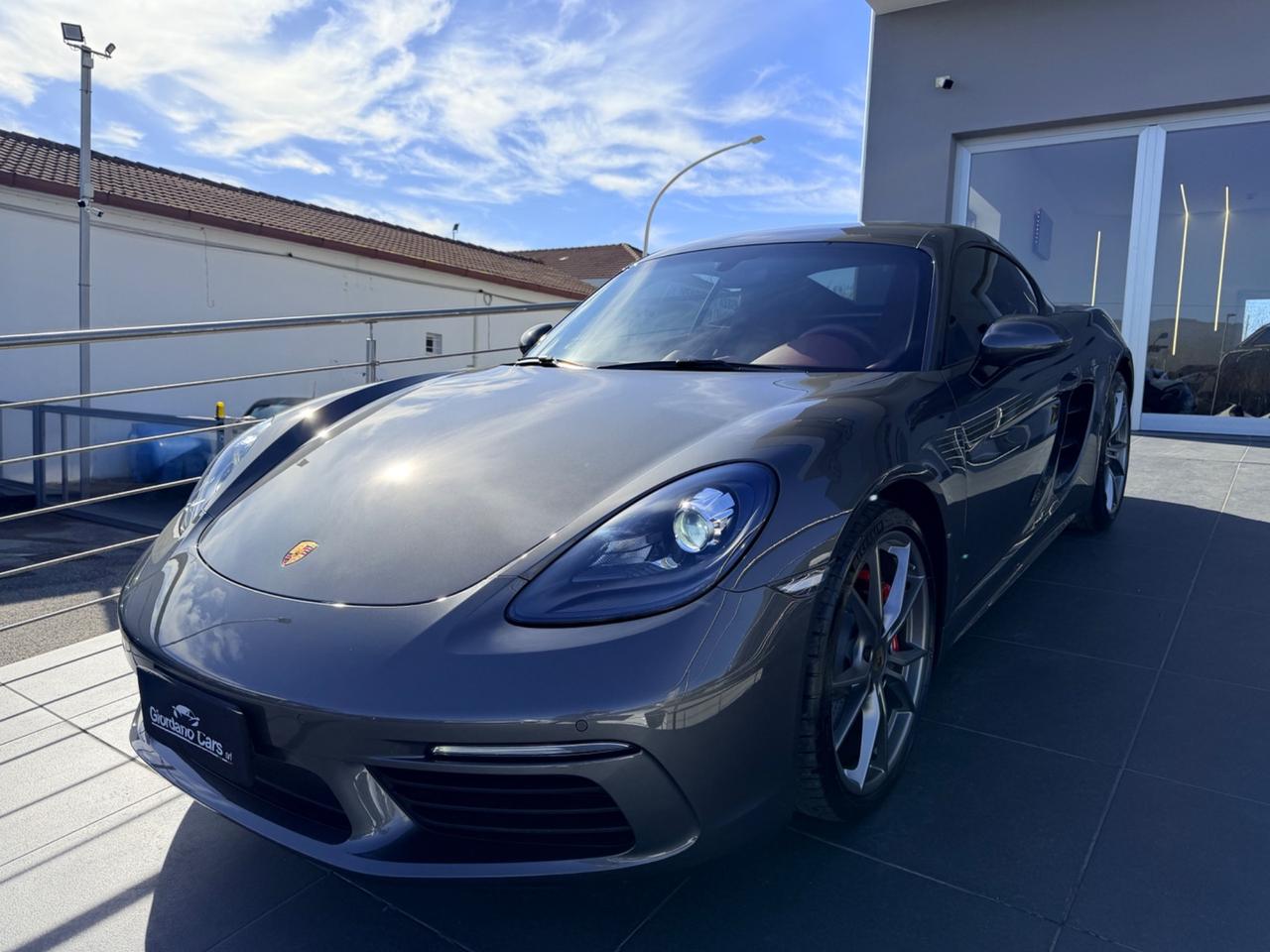 Porsche 718 Spyder Cayman 2.0 300cv uni pro ita