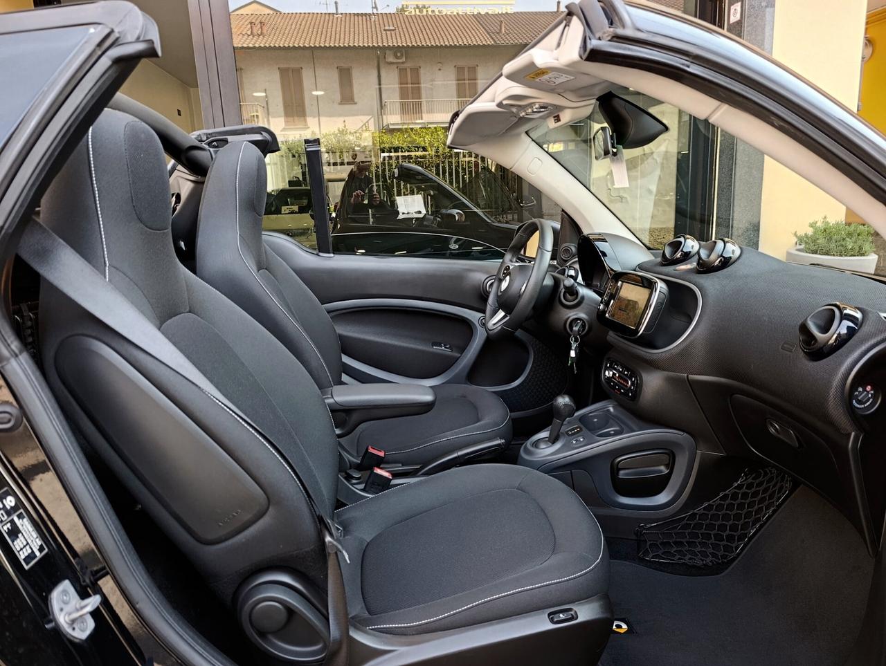 Smart ForTwo 70 1.0 twinamic cabrio Passion Navi Full