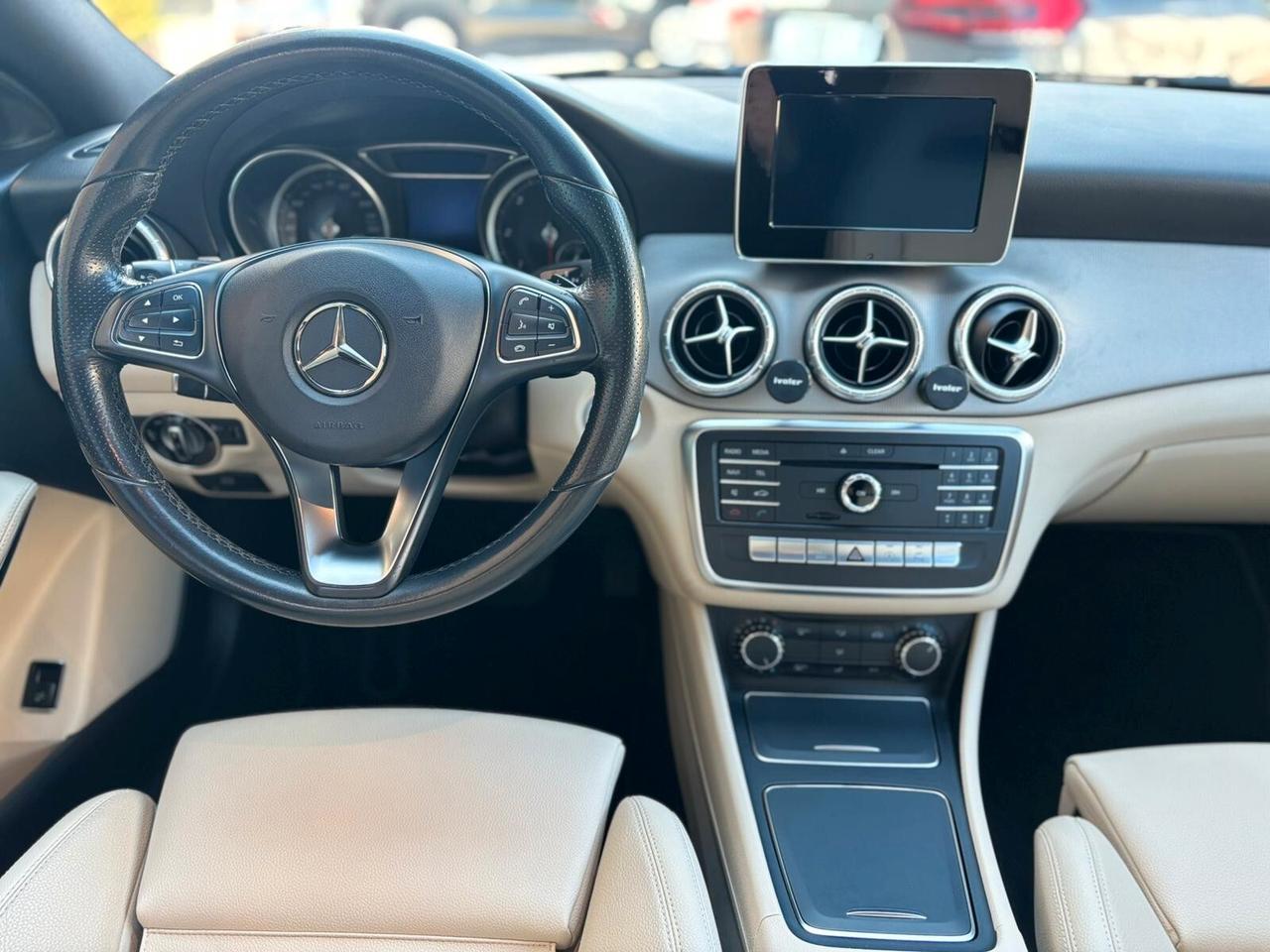 Mercedes-benz CLA 220d 4Matic Automatic