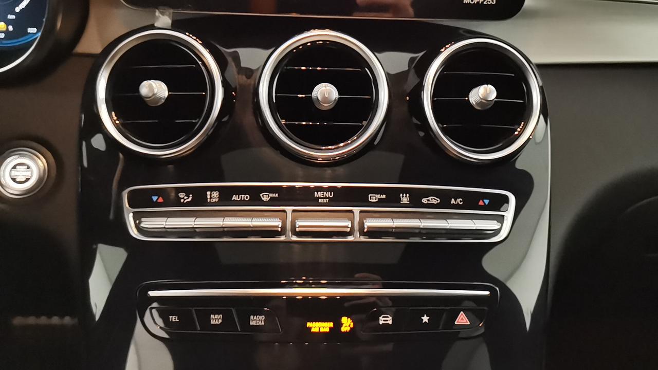 Mercedes-Benz GLC Coupe - C253 2019 - GLC Coupe 300 de eq-power Premium 4m